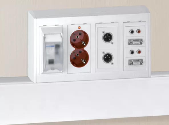 СОВМЕСТИМОСТЬ С РАЗЛИЧНЫМИ КАБЕЛЬНЫМИ КАНАЛАМИ