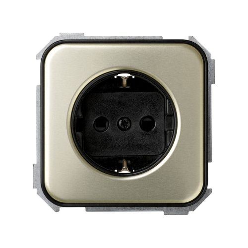 German socket outlet 16A 250V~ with safety device and screw