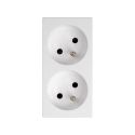 <p class=>Vista frontal base de enchufe doble sistema francés 16 A 250V~ Simon 500 Cima blanco</p>